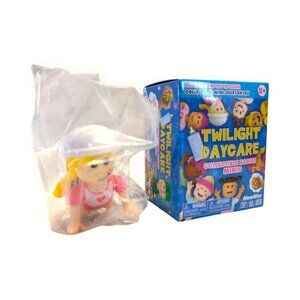 Twilight Daycare Collectible Babies Minis Wowwee White, Pink & Yellow Crawling